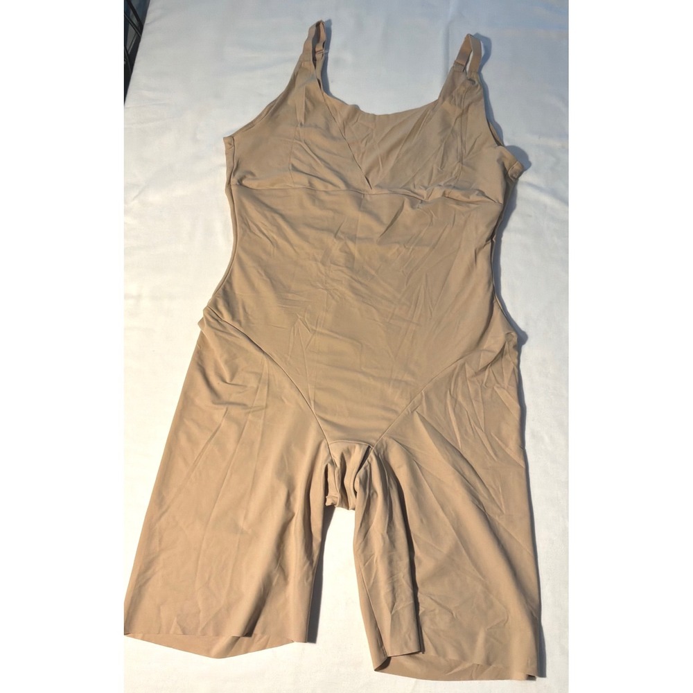 Maidenform Beige Shapewear Bodysuit Mid-Thigh Slimmer 2556 Size 2XL